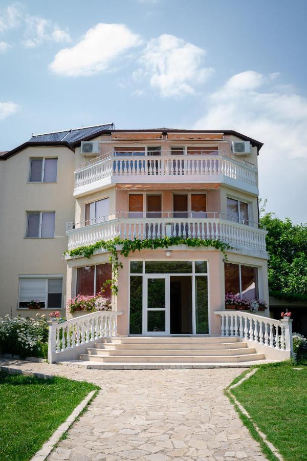 Къща За Гости Slav Hotel Varna Exterior photo